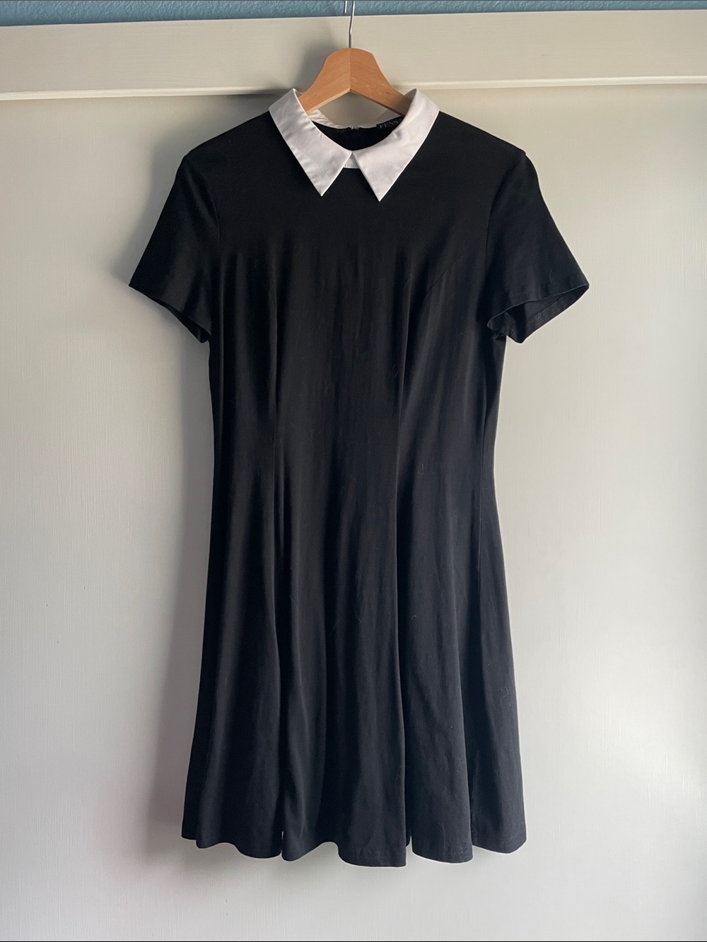 🖤🤍🖤 2019 Allegra K Black Mini Dress with White Collar